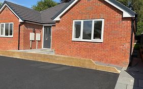 Beautiful Cottage In Ashbourne